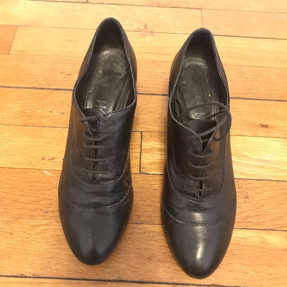 Vintage black derbies